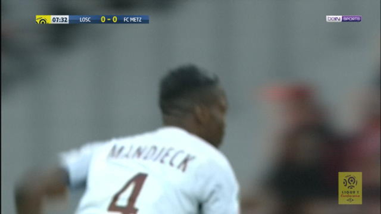 Long range bullet from Mandjeck ends up on the post
