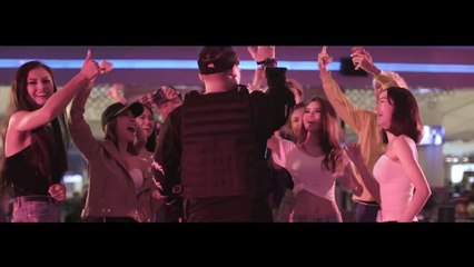FIIXD X MAIYARAP X YOUNGOHM - กอดฉัน ft. MONA V (Official MV)