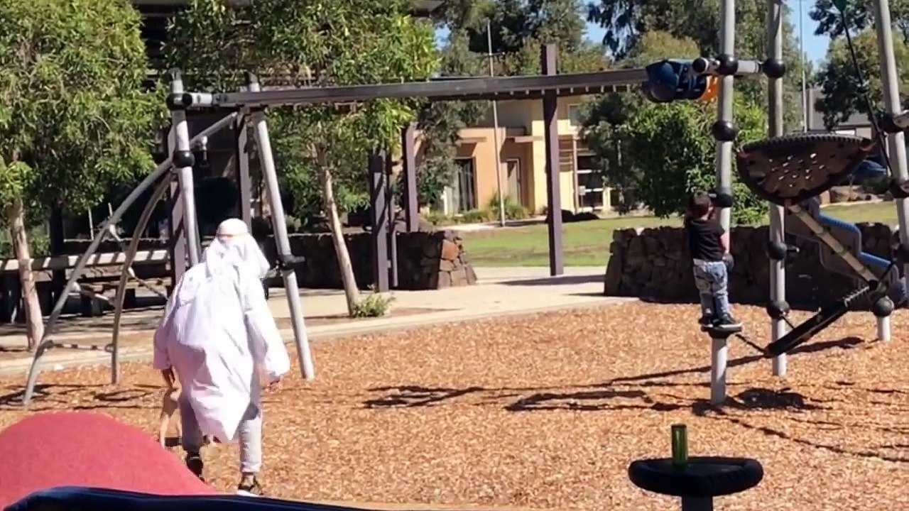JALALS LION SCARE PRANK