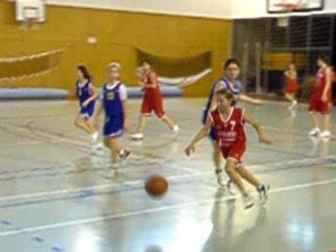 les Minimes Filles contre La Trinité à la Colle