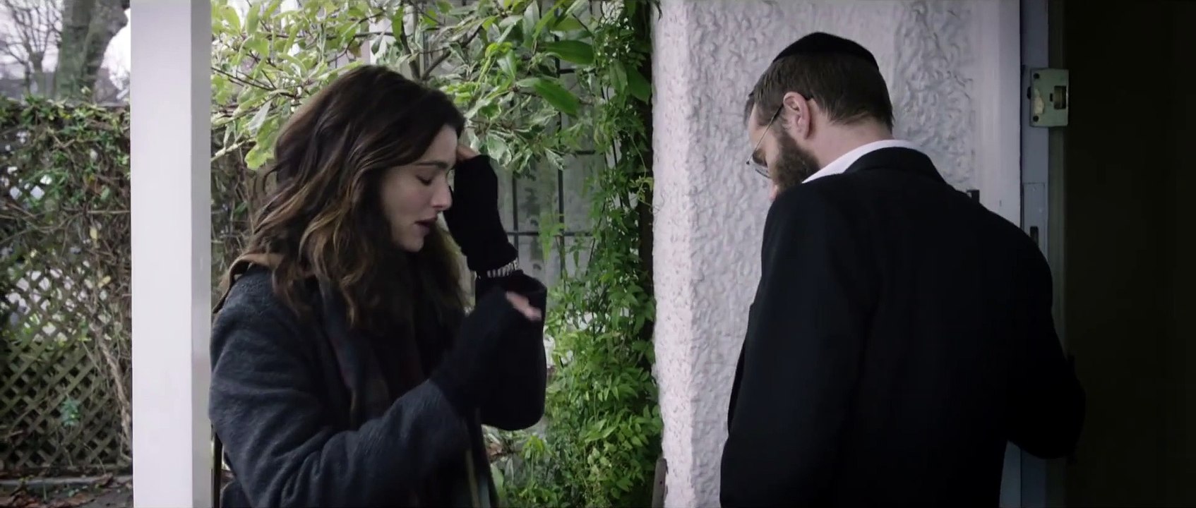Disobedience Trailer español HD