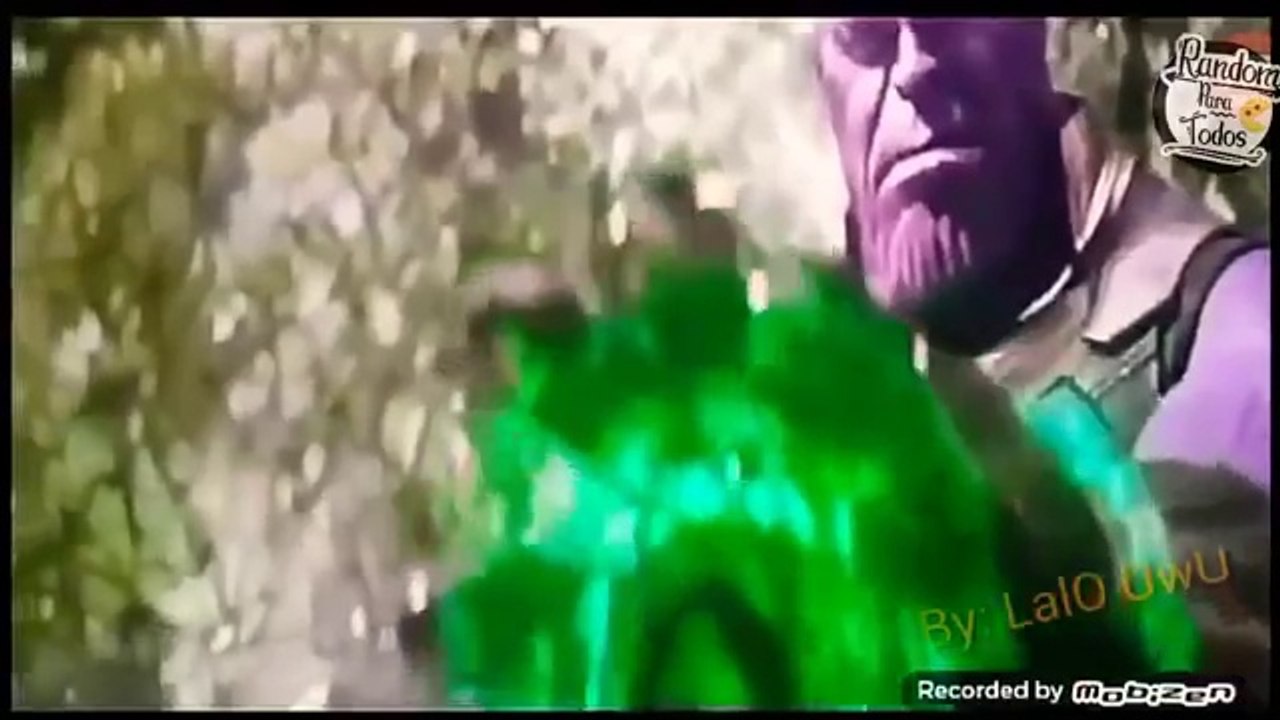 [alerta_de_espoiler]_Thanos_le_quita_la_Gema_a_vision_Avengers_Infinity_War_Espa
