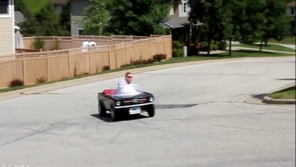 Little Toy-like Cars With  Real Motors