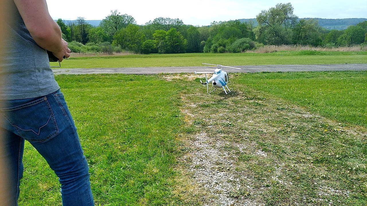 vol maquette symposium saint girod / aix les bains (74)