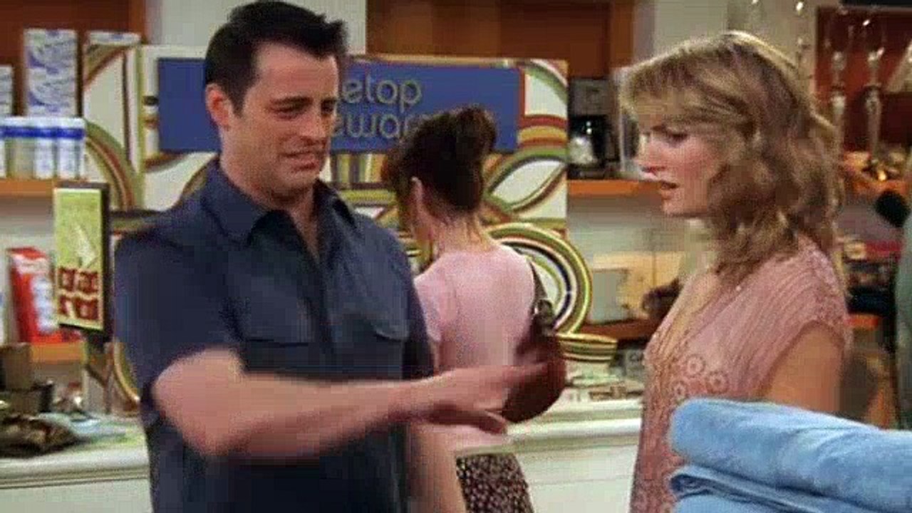 Joey S01E24 Joey and the Moving In