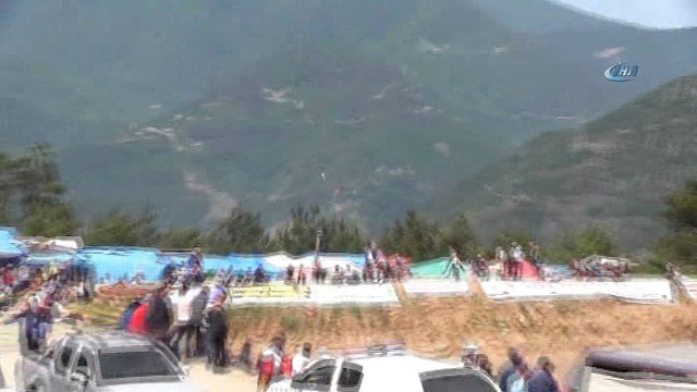 Baharın gelişini boğa güreşleriyle karşıladılar