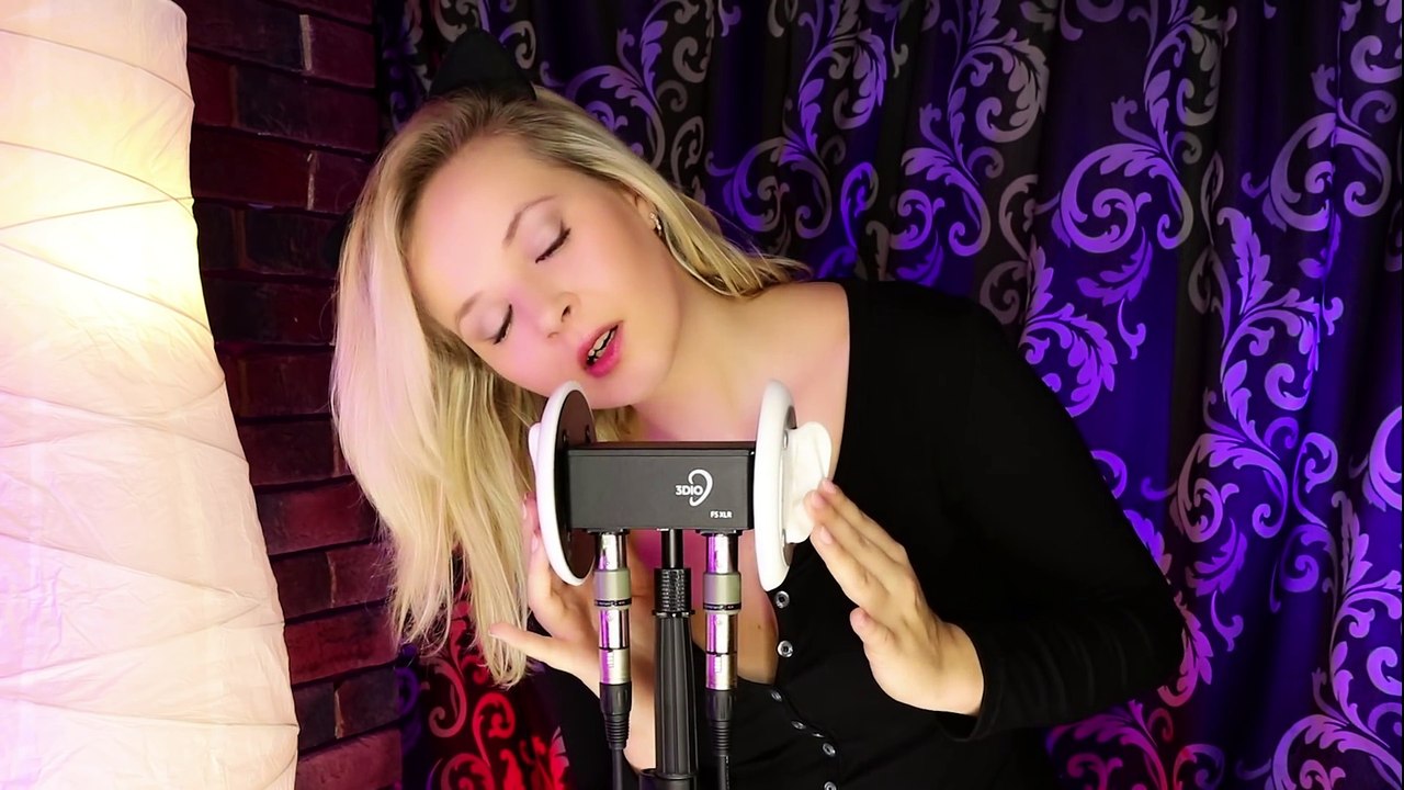 The most satisfying ear cleaning WHOLE WHISPERED ASMR