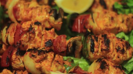 Chich Taouk (brochettes de poulet)