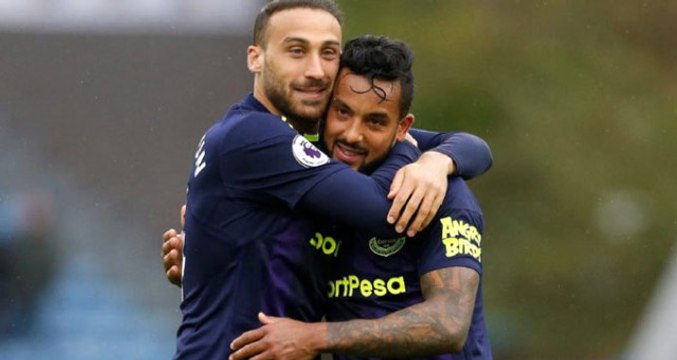Everton Taraftarı, Cenk Tosun İçin Beste Yaptı