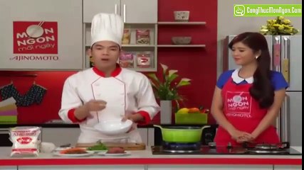 Bắp cải cuộn thịt kho bơ