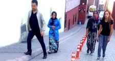 3 Kadın, Hırsızlık İçin Girdikleri Dairede Polis Tarafından Suçüstü Yakalandı!