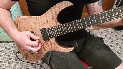 Hufschmid ‘Tantalum’ guitar - goofing around, setting up !