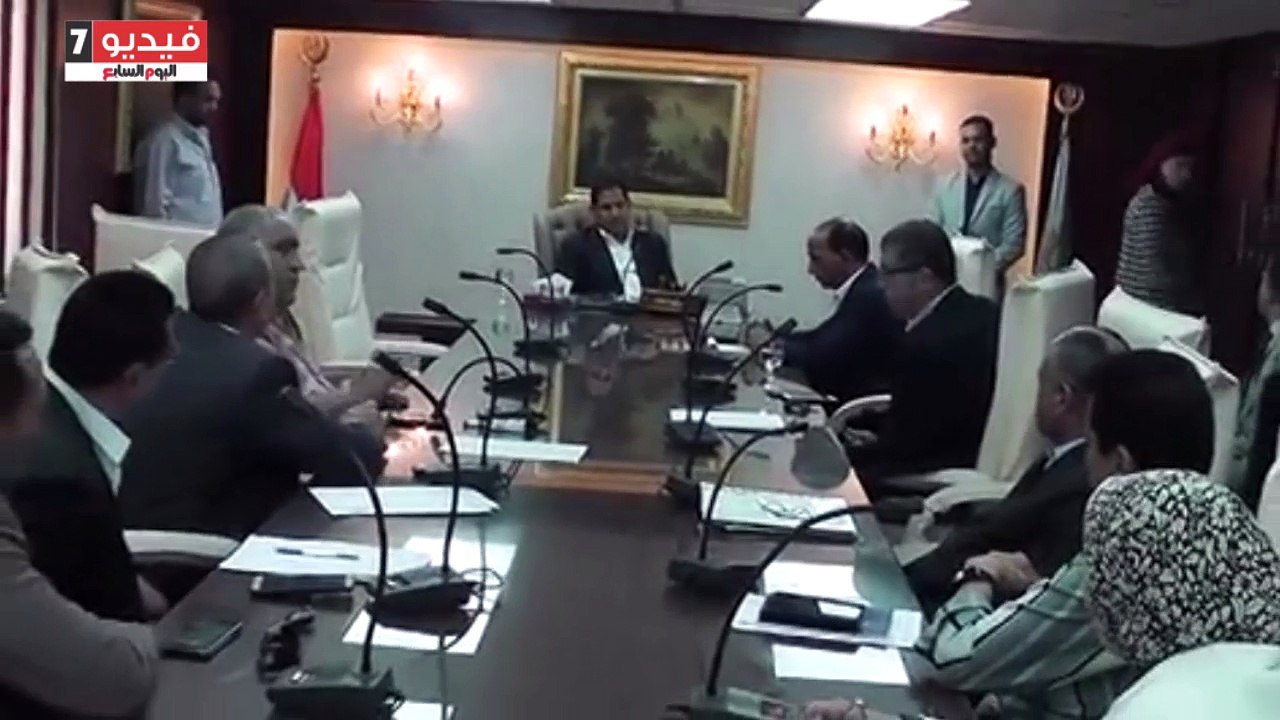 محافظ الغربية يناقش الموقف التنفيذى للأعمال بالمنطقة اللوجستية بطنطا