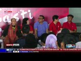 Hasto Kristiyanto Gunakan Kaos Bertuliskan Tentang Jokowi