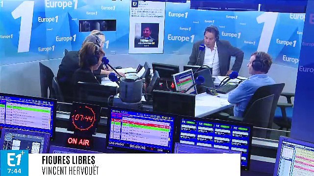 Qu'est-ce qu'Emmanuel Macron va chercher chez les Australiens ?