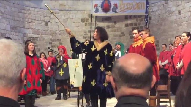 Loin des injures racistes, Jeanne d'Arc 2018 défile à Orléans