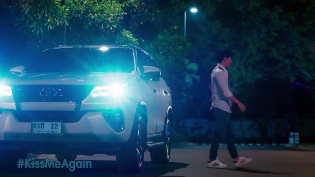 - Mày hôn tao- Tao không có hôn mày- Mày hôn tao!!!- Tao không có hôn mày- Môi chạm môi mà không phải là hôn hả?Thương quá, sắp khóc rồi huhu =(((((((((-