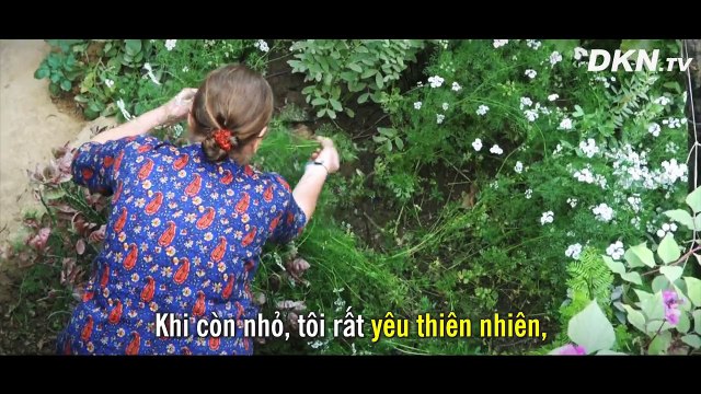 Các giáo viên và học sinh rất xúc động bởi những gì tôi chia sẻ . Chuyện kể của người phụ nữ Đức chuyên ngành nghệ thuật và điêu khắc.