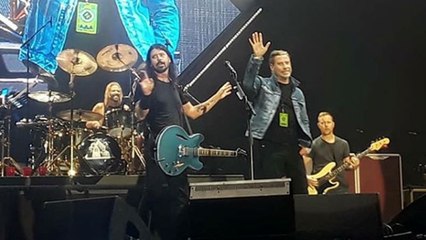John Travolta joins Foo Fighters on stage during ‘Grease’