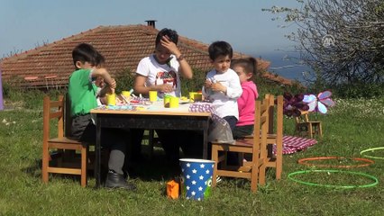 Bedia öğretmen köy çocukları için yollarda - SİNOP