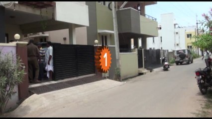 வெளி நாட்டு பணம் லட்சக்கணக்கில் கொள்ளை- வீடியோ