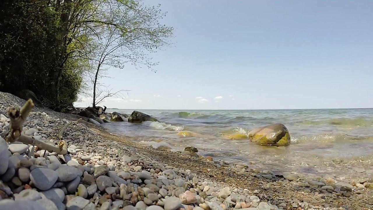relaxing-in-an-island