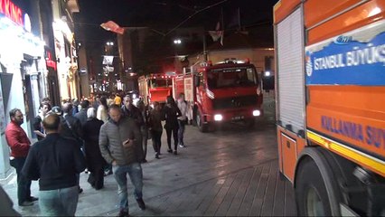 Taksim araç ve yaya trafiğine açıldı