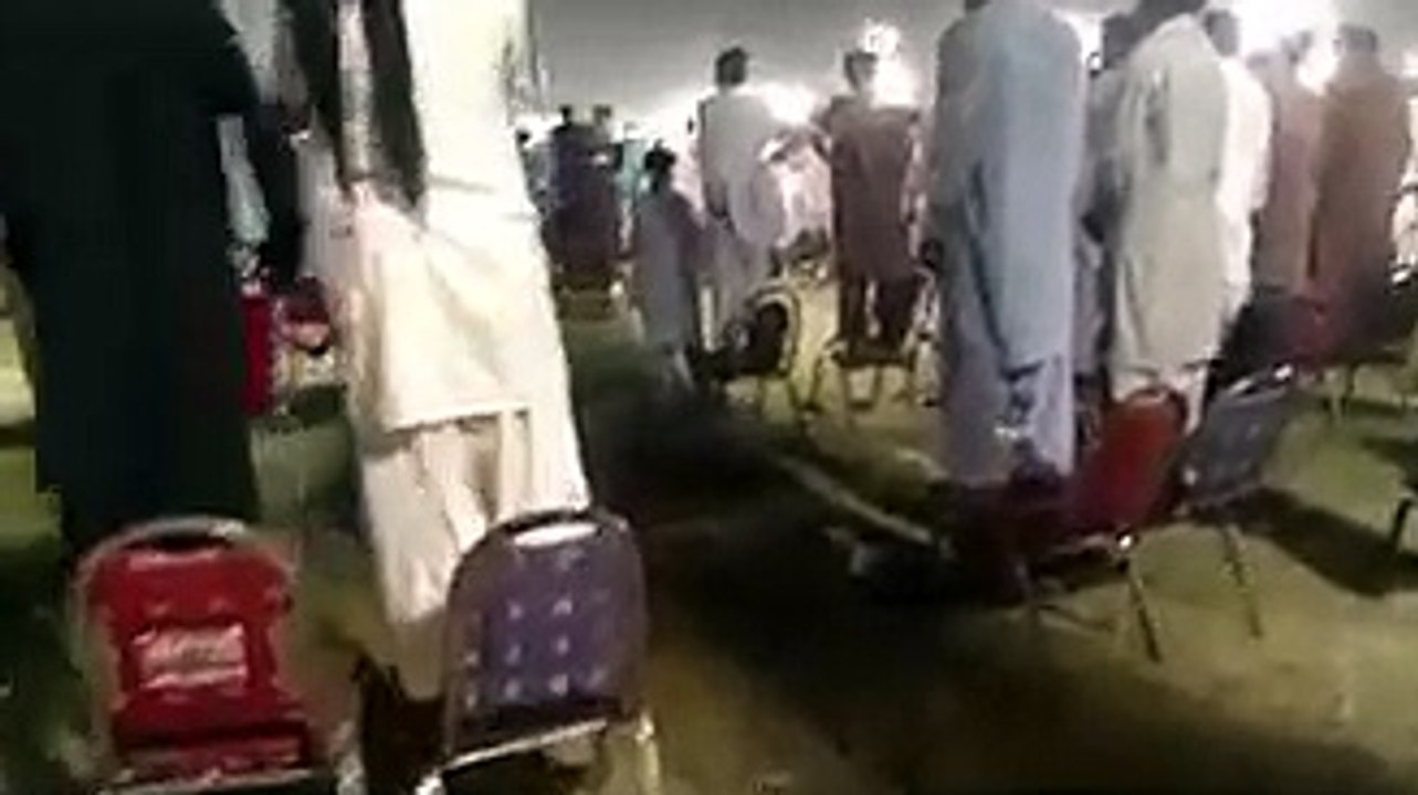 Mobile video of Sahiwal PMLn jalsa - How many people gathered there - Actual situation