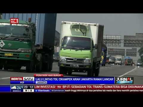 Arus Lalu Lintas di Tol Jakarta-Cikampek Ramai Lancar