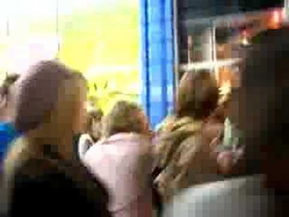 K! Tour 08: SOUTHAMPTON Madina Lake Atticus signing 2