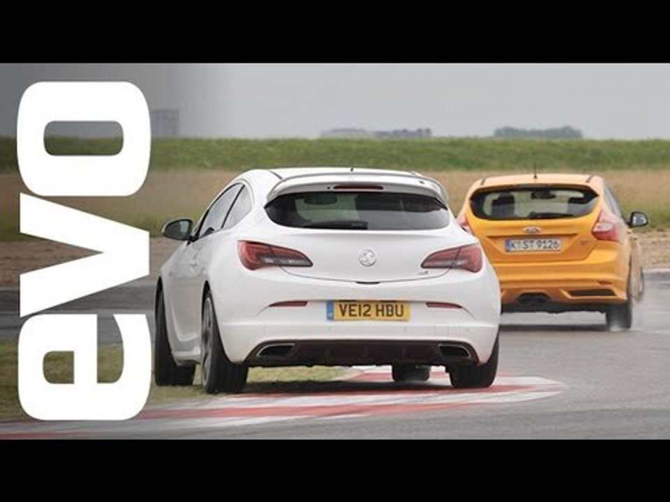 Ford Focus ST v Vauxhall Astra VXR | evo TRACK BATTLE