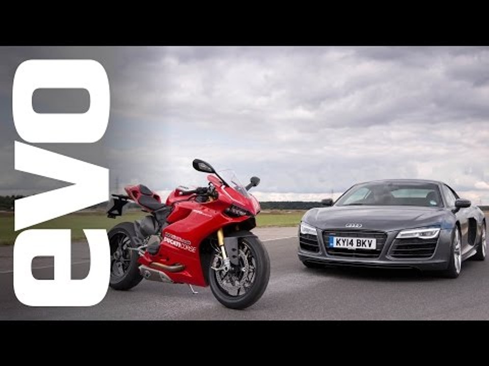 Audi R8 V10 v Ducati 1199 Panigale R | evo BATTLE