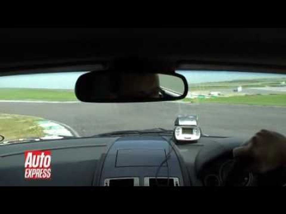 Aston Martin V12 Vantage - Performance Car of t...