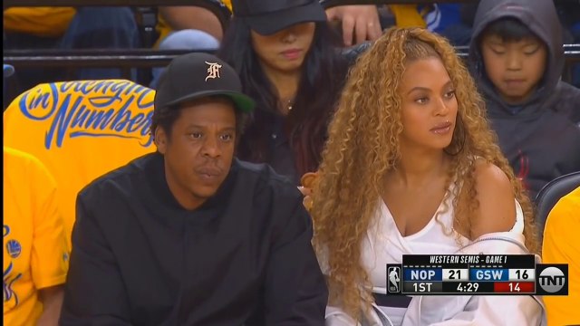 Beyonce And Jay-Z Sit Courtside At Warriors vs Pelicans Game 1