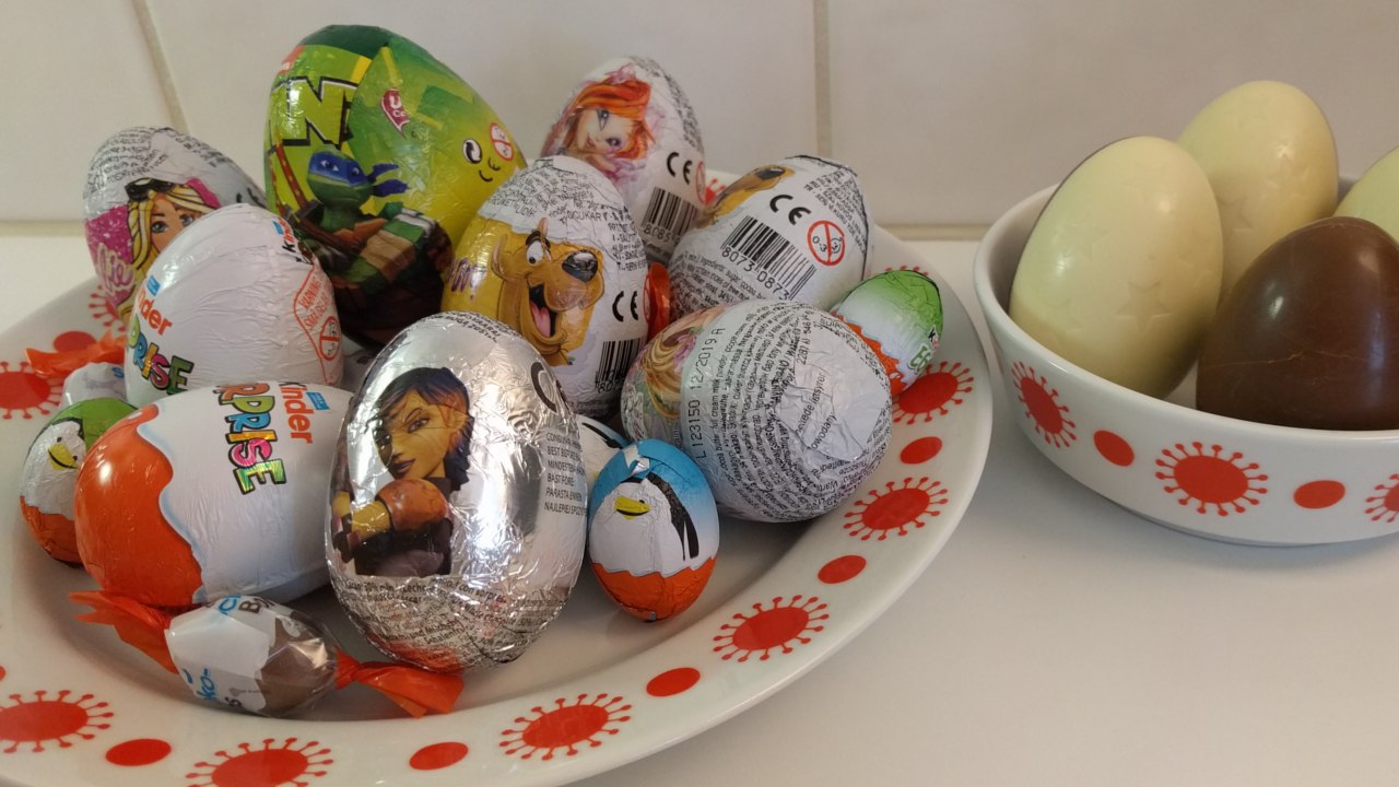 Opening Surprise Eggs - 03 : Kinder, Barbie, Star Wars, Teenage Mutant Ninja Turtles, ...