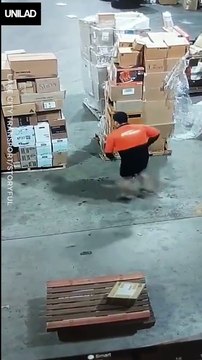 Ils ne savaient pas qu'ils étaient filmés... Danseurs un peu bizarres