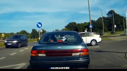 WHY TAXI DRIVERS ARE DISLIKED BY EVERYONE