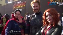 Avengers: Infinity War အထူးပြဲကို စံုစံုညီညီ တက္ေရာက္လာတဲ့ အႏုပညာ ၾကယ္ပြင့္ေတြဧၿပီ - ၂၄ ၊၂၀၁၈ Avengers: Infinity Warရဲ႕ ႏုိင္ငံတကာ အဖြင့္ အထူးပြဲကို အေမရိကန