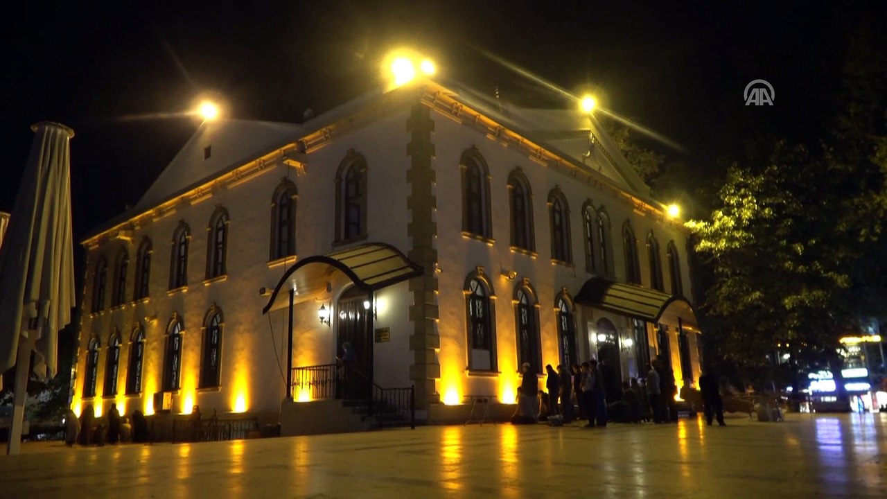 Berat Kandili - KOCAELİ