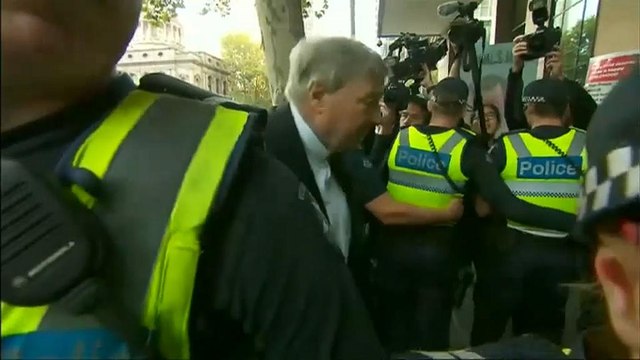 Народ против кардинала Пелла