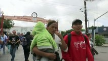 Caravan migrants make it to US border