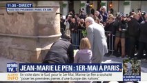 À Paris, Jean-Marie Le Pen dépose une gerbe de fleurs devant la statue de Jeanne d’Arc