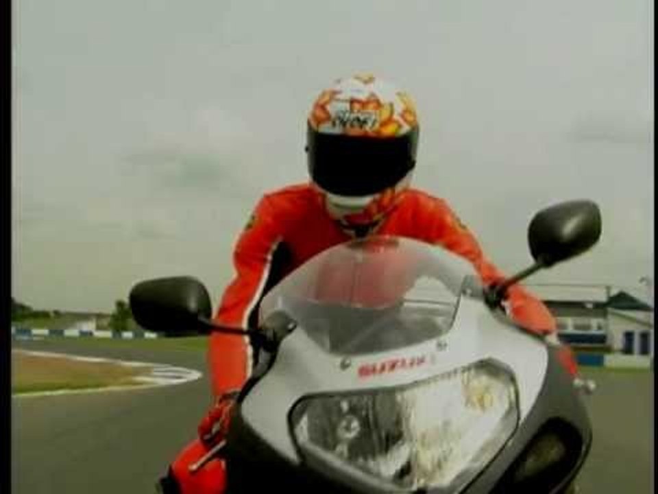 Suzuki GSXR 750 (2002) Review - Part 3