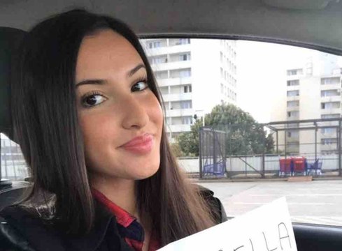 Une jeune Française a vendu sa virginité aux enchères - ZAPPING ACTU DU 01/05/2018