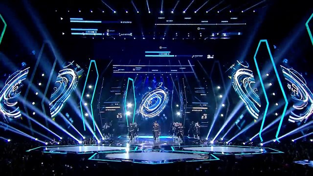 OPENING Indonesian Choice Awards 5.0 NET - Hailee Steinfeld Love Myself