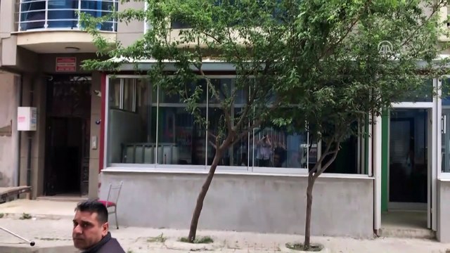 Eşi tarafından bıçaklanan kadın yaralandı - İZMİR