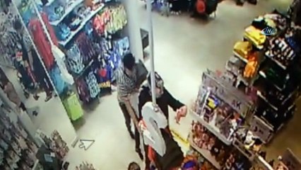 Dalgın yankesici kameraları unutunca yakayı ele verdi...Zanlılar kamerada