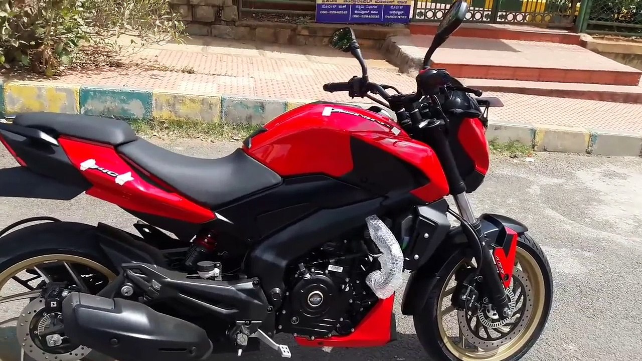 Bajaj Dominar 400