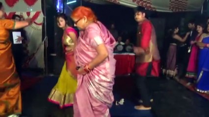 বিয়ে বাড়ির অসাধারন ড্যান্স দেখুন। Bangla New Dance 2018 । Mustak Rakhi