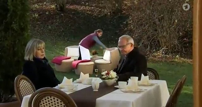 Sturm der Liebe - : 2384 Diktierte Liebe | 26.01.2016 ARD Das Erste sqauadf4tihwn2